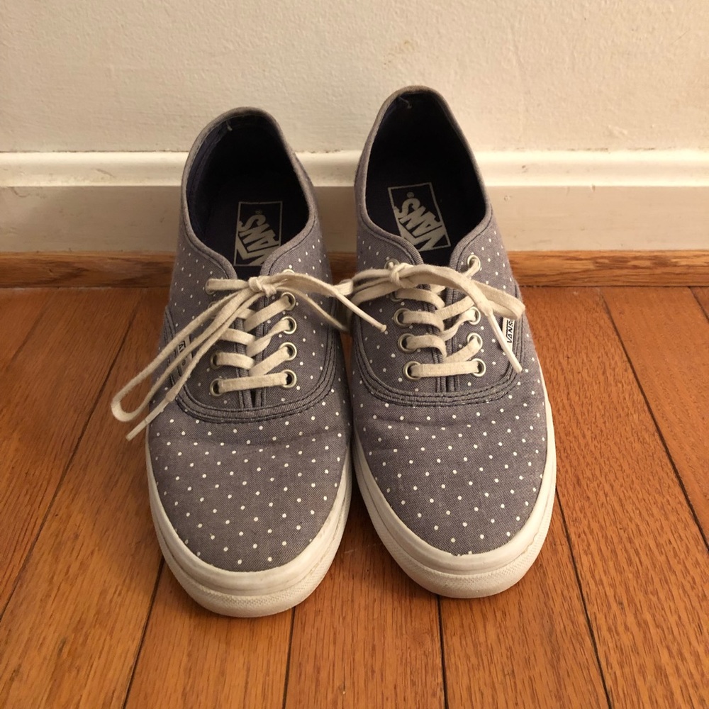 Navy/white  Vans